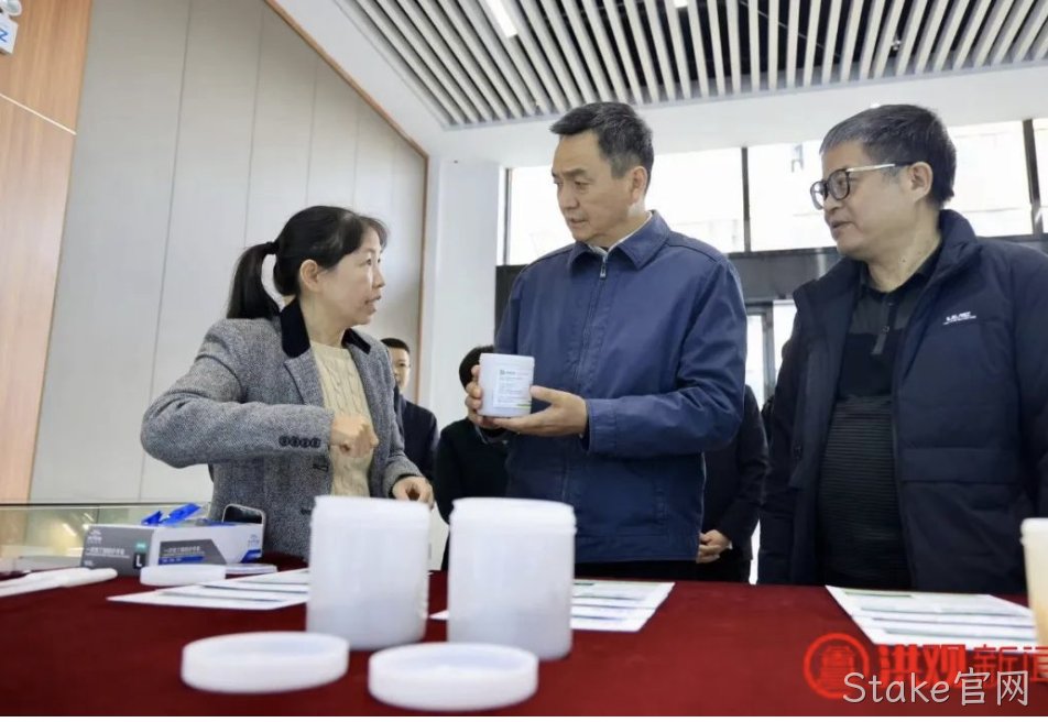 李红军在赣江新区调研产业发展情况